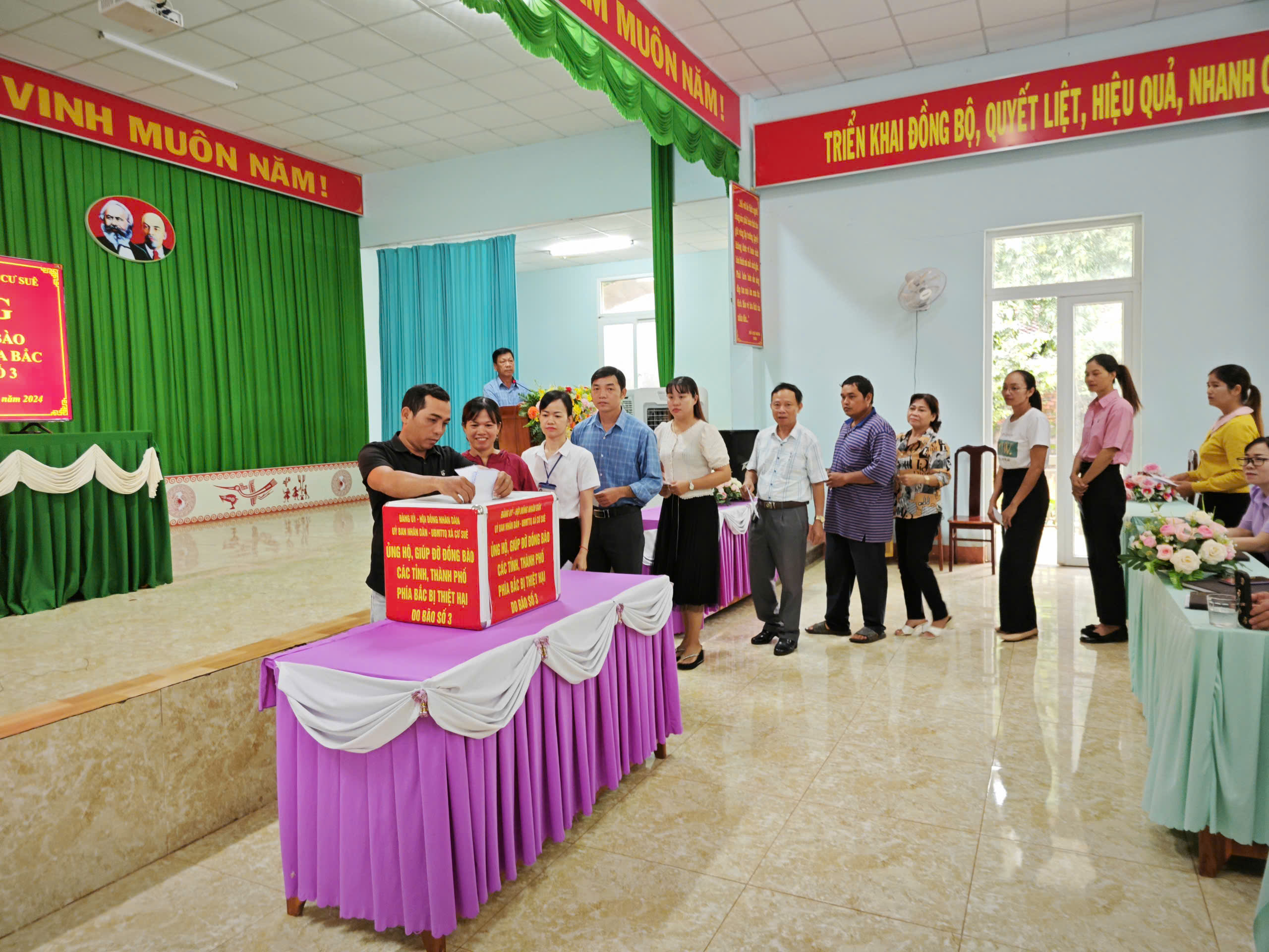 phat dong ung ho bao lut (3)